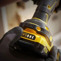 Stanley SBD715D2K Kömürsüz Darbeli Şarjlı Matkap 18v 2ah V20