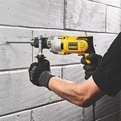 Dewalt D21570K Darbeli Matkap 16mm 1300Watt