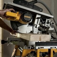 Dewalt D27113 Gönye Kesme 305Mm 1600Watt